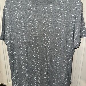 Denim & Flower Short Sleeve Tee in Gray with White Bird Design